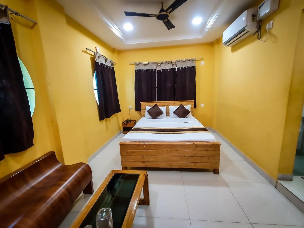 Le Hotel Host Tiruchirappalli Eksteriør billede