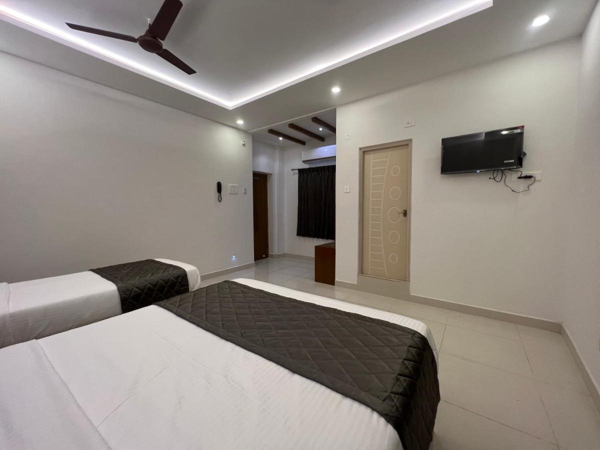 Le Hotel Host Tiruchirappalli Eksteriør billede