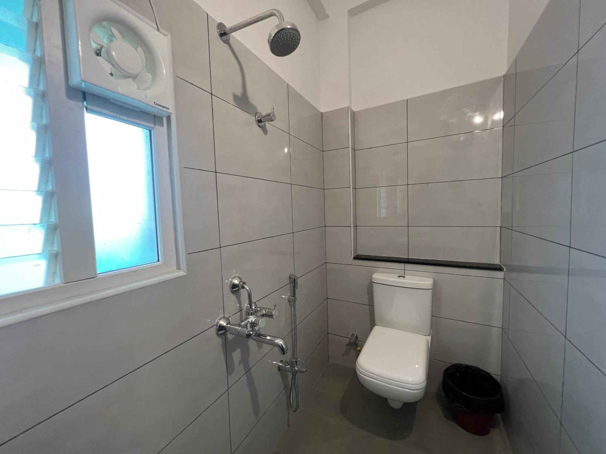Le Hotel Host Tiruchirappalli Eksteriør billede