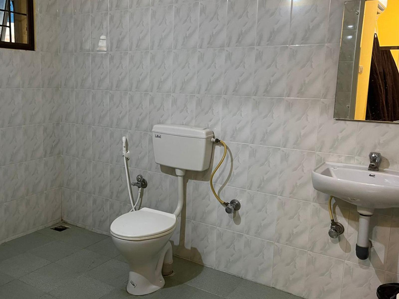 Le Hotel Host Tiruchirappalli Eksteriør billede